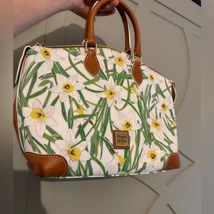 Dooney & Bourke NWT Daffodil Satchel Tote with crossbody strap bag purse
